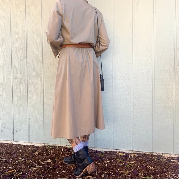 Vintage Khaki Trench Dress - Picture 3 of 3